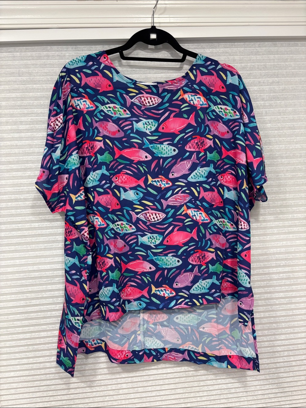 Short Sleeve Navy Fish-Print Tunic Top - Multicolor